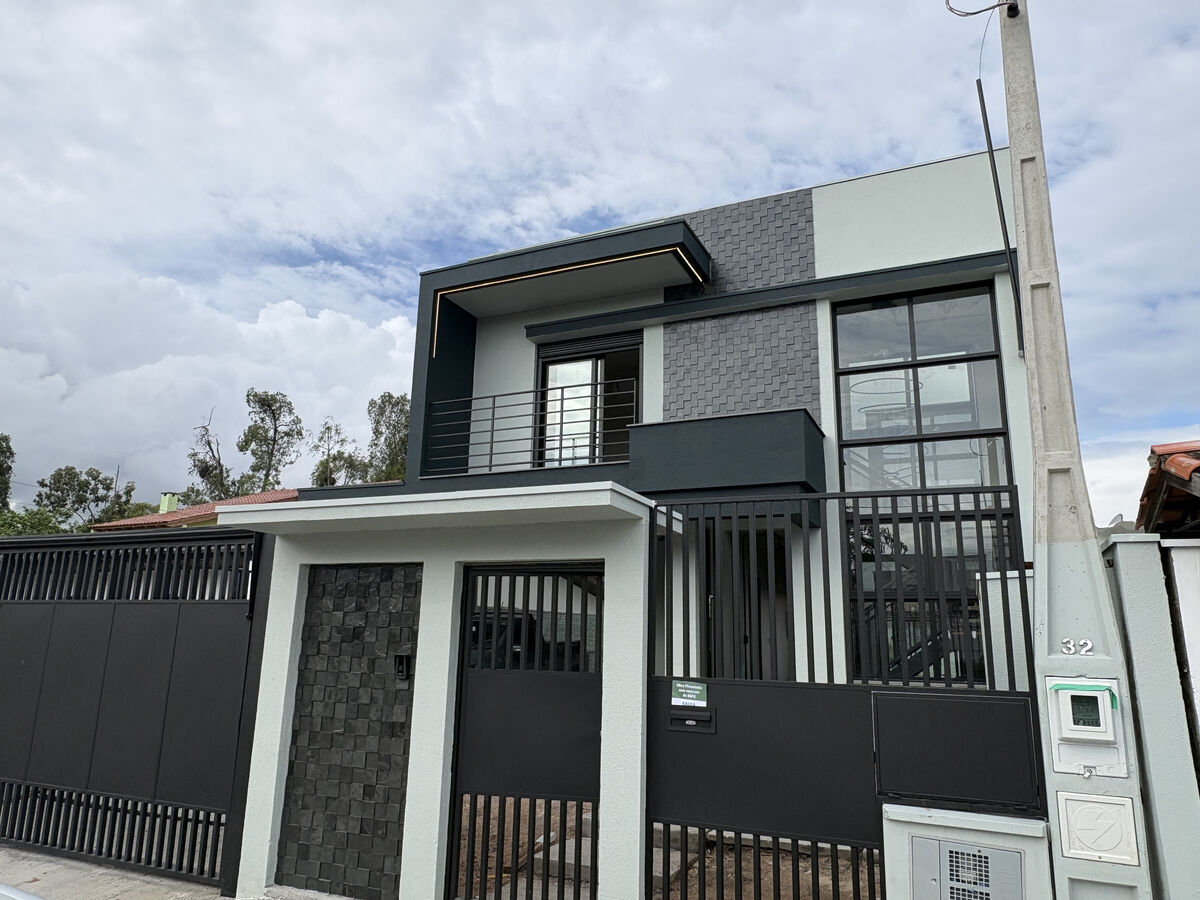 MOV3 - Casa JRB - Planejamento e Fiscalização de Obra